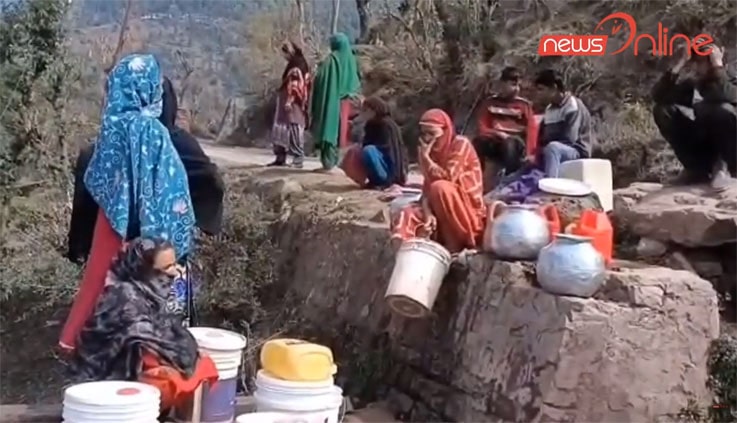 Residents of village Dokri are troubled by the shortage of drinking water