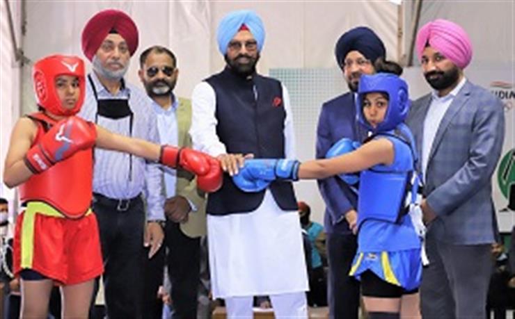 Punjab Sports Minister inaugurates 29th Senior National Men & Women Wushu Championship at Chandigarh University