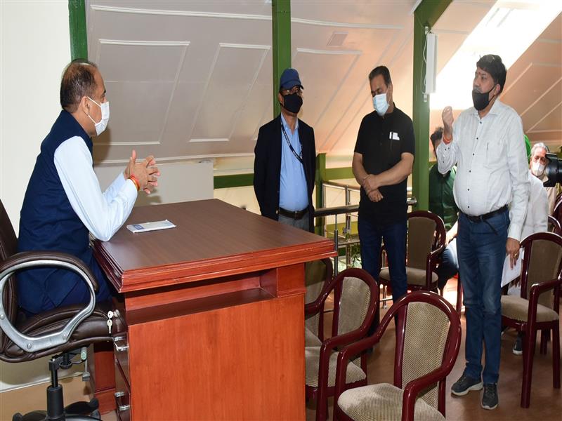 Chief Minister said that the State Government was sentient of the hardships and difficulty that the business community was facing due to the corona curfew implemented in the State.