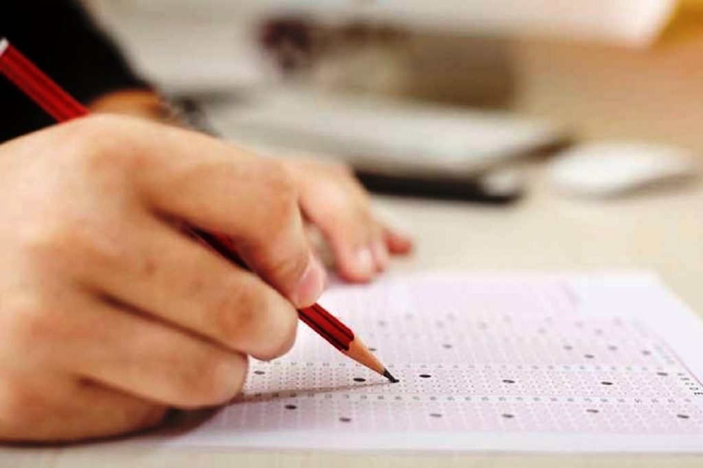 Written examination for 815 posts of Jail Warder and 32 posts of Jail Matron to be held on August 27 to 29 and foolproof arrangements have been made by the Subordinate Services Selection Board, Punjab.