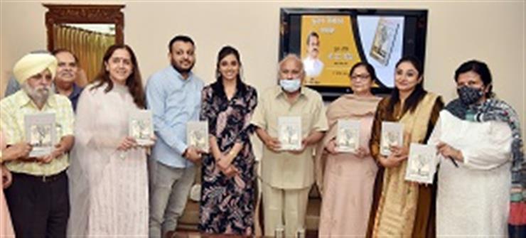 Chandigarh, August 18: Local Government Minister Brahm Mohindra exhorted the PR men to document their literary works in the form of poetry
