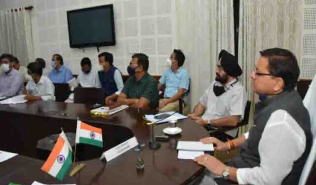 मुख्यमंत्री श्री पुष्कर सिंह धामी ने की वित्त विभाग की समीक्षा
