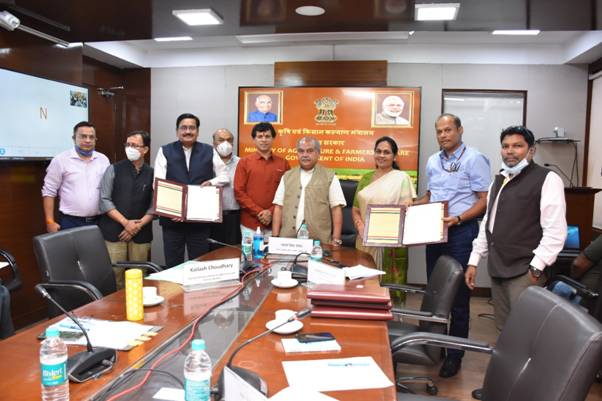 Ministry of Agriculture and Farmers welfare signs 5 MOUs with private companies for taking forward Digital Agriculture
