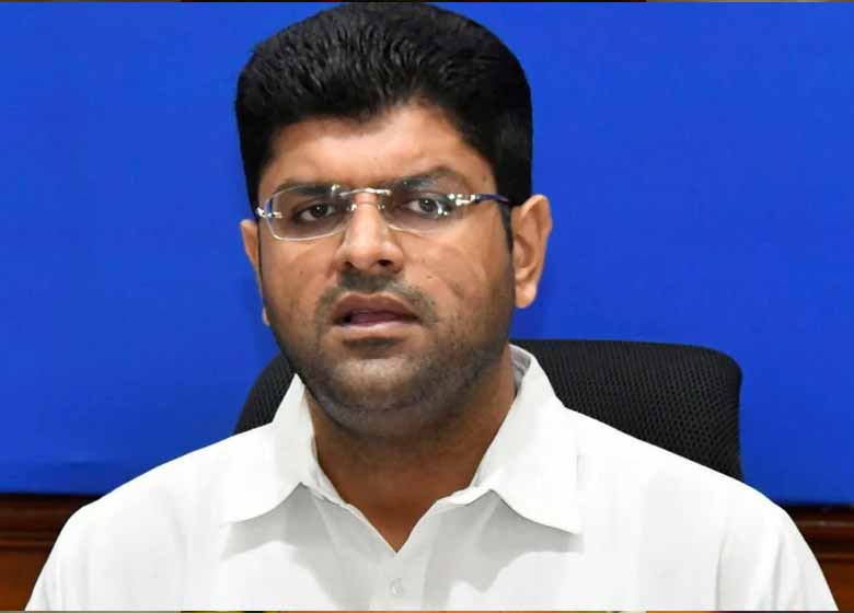 Sh. Dushyant Chautala has directed the officers of the Labour Department to develop a simple method of filling details on the website of the Department to ensure that the employers