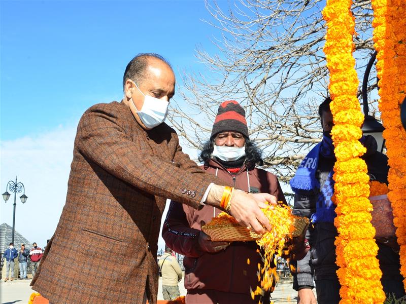 Chief Minister Jai Ram Thakur led the people of the State to pay homage to the Father of the Nation Mahatma Gandhi