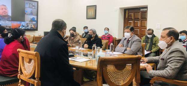 Union Minister Dr Jitendra Singh reaches out to employees "Working From home" and also officers and staff of Ministry of Personnel DoPT DARPG, Public Grievances and Pensions who are in quarantine or infected by COVID-19, Inquires about their well-being