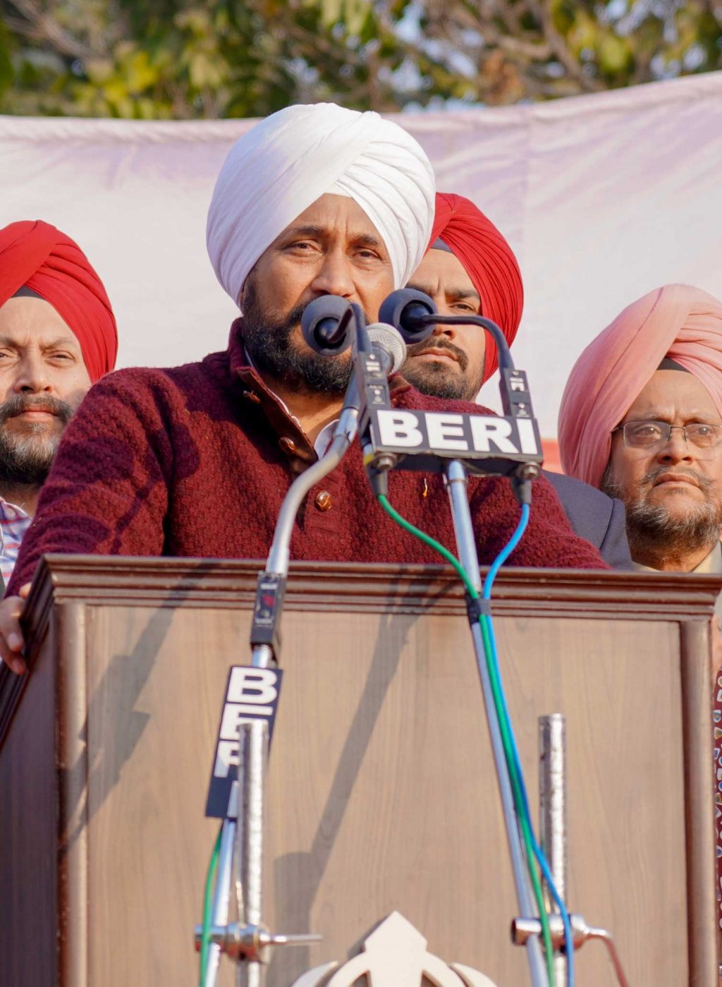 punjab cm lays foundation stone of slew of development works worth rs. 16 crore in urban estate