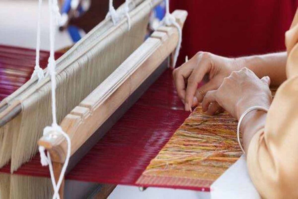 A total of 1,77,825 Weavers and Artisans are registered on Government-e-Marketplace (GeM)