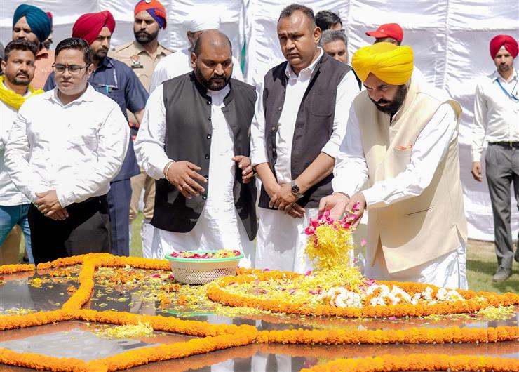 Cm Announces To Make Concerted Efforts For Getting Martyr Status For Shaheed Bhagat Singh, Shaheed Sukhdev And Shaheed Rajguru  