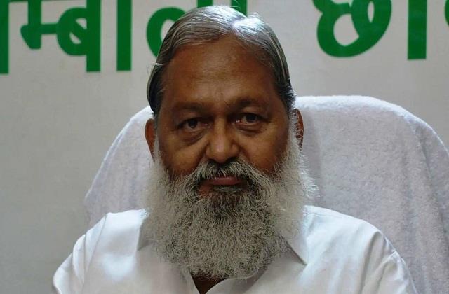 Haryana Home and Health Minister, Sh. Anil Vij has said that war is not a solution to any problem and every problem can be resolved through dialogue.