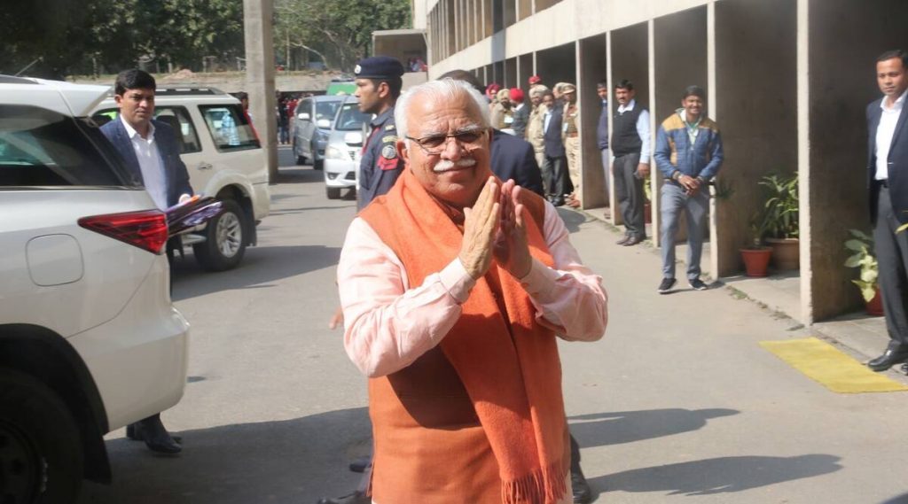 Haryana Chief Minister, Sh. Manohar Lal today paid obeisance at the famous Shri Mata Mansa Devi Temple on the occasion of Ram Navami and took the blessings of the goddess.