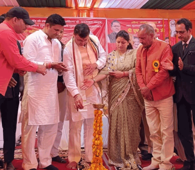 Chief Minister Shri Pushkar Singh Dhami organized Gurudev Rabindranath under the aegis of Shanti Niketan Trust for Himalaya at Ramgarh in Nainital district.