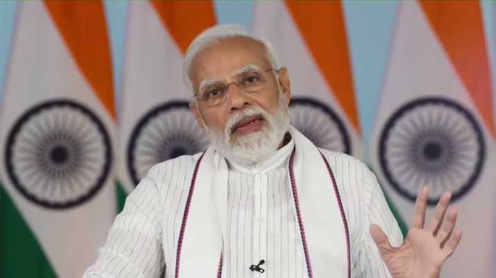 PM launches Madhya Pradesh Startup Policy during the Madhya Pradesh Startup Conclave