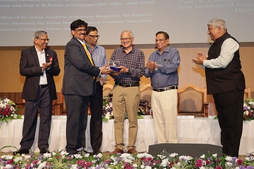 33081_SRM_University_image_